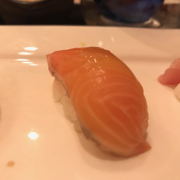 Foto tomada en Sushi Dojo NYC  por Myhong C. el 8/11/2017