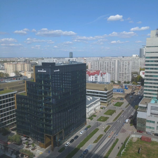 Снимок сделан в Hilton Warsaw City пользователем Tomasz J. 4/30/2022