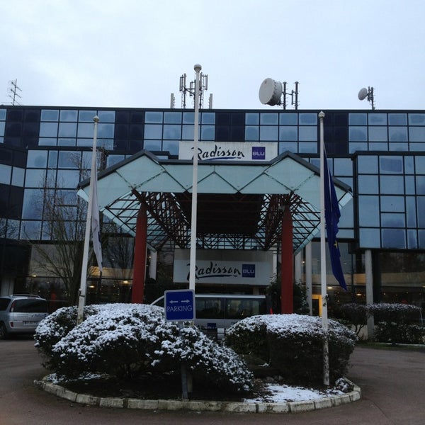 Radisson Blu Hotel Paris Charles De Gaulle Airport Now Closed La Piece Du Gue Le Mesnil Amelot