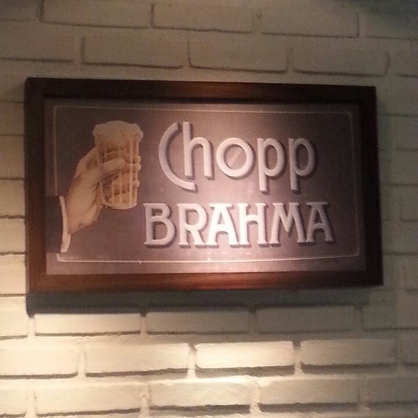Foto tirada no(a) Quiosque Chopp Brahma Moema por Caio S. em 12/13/2013