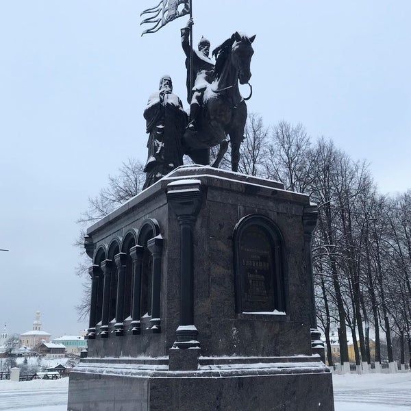 Памятник князю владимиру в лондоне