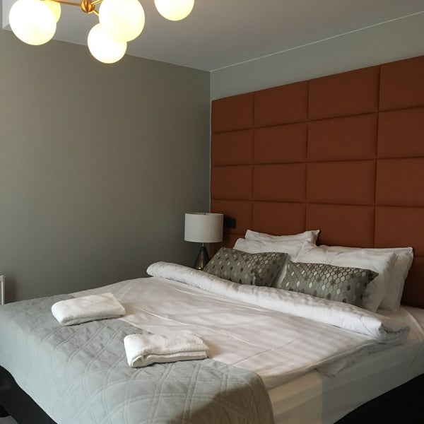 Foto scattata a Room With A View Luxury Apartment Hotel da nyamo 0. il 9/14/2019