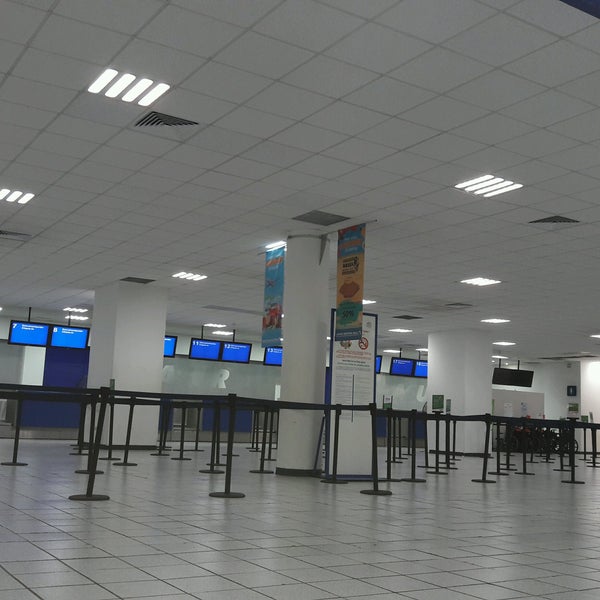 8/28/2016 tarihinde Eduardo S.ziyaretçi tarafından Cancún Uluslararası Havalimanı (CUN)'de çekilen fotoğraf