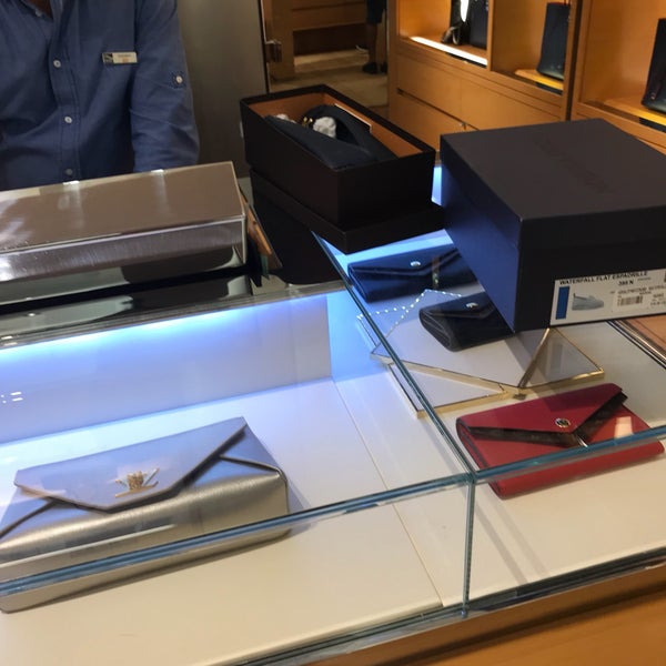 LOUIS VUITTON BAL HARBOUR SAKS - 13 Photos - 9700 Collins Ave, Bal Harbour,  Florida - Leather Goods - Phone Number - Yelp