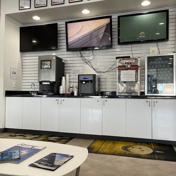 Premier Kia Kenner, LA