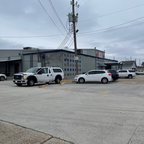 Colonial Bowling Lanes Harahan'da Bowling Salonu