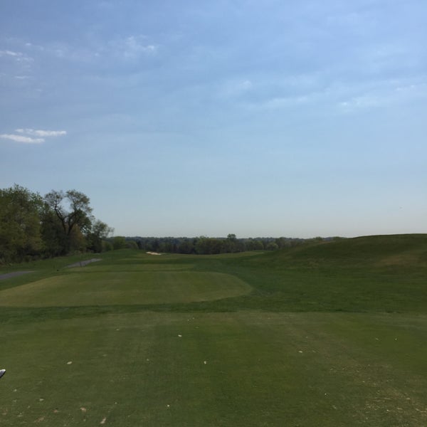 Photo taken at Makefield Highlands Golf Club by Carl P. on 5/4/2015