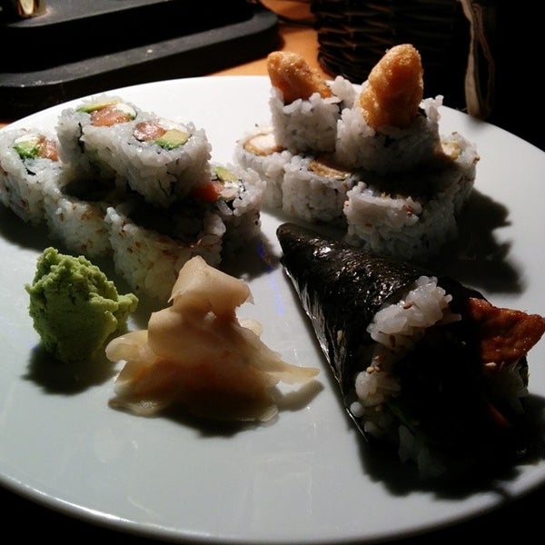 Photo taken at Ronin Sushi &amp; Sake Bar by Ed G. on 6/20/2014
