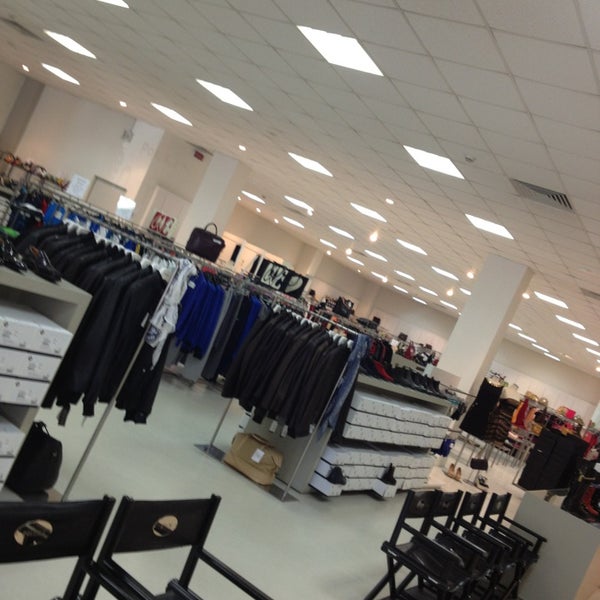 outlet pollini moschino