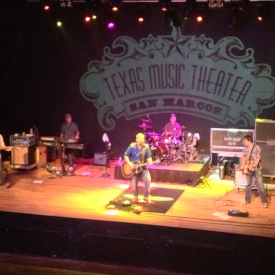 Das Foto wurde bei Texas Music Theater von Jose D. am 11/3/2012 aufgenommen