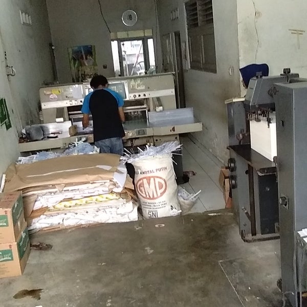 Ma®ket футболка recycle global. Принтер ma. Ma print. Ma print. Roland принтер.