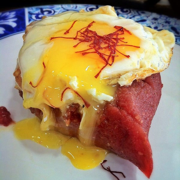 Sainte Marie Gastronomia Vila Sônia R. D. João Batista Costa, 70