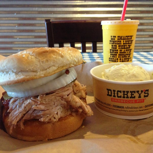 Photo taken at Dickey&#39;s Barbecue Pit by Beedle on 7/31/2013