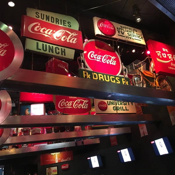 Photo taken at World of Coca-Cola by Joao P. on 1/23/2016