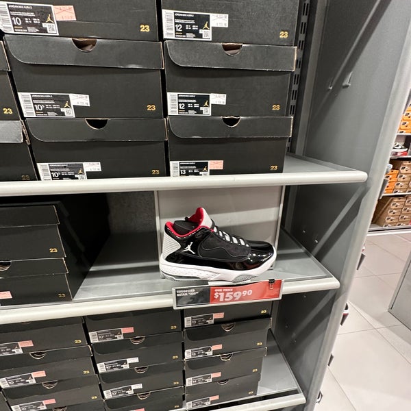 Nike factory sales outlet singapore
