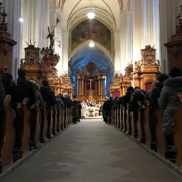 Das Foto wurde bei Šv. Pranciškaus Asyžiečio (Bernardinų) bažnyčia von Anton M. am 2/18/2018 aufgenommen