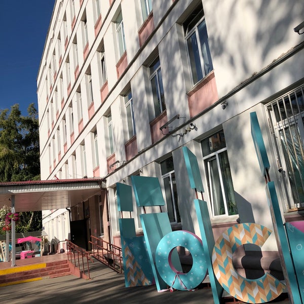 Школа 425 москва
