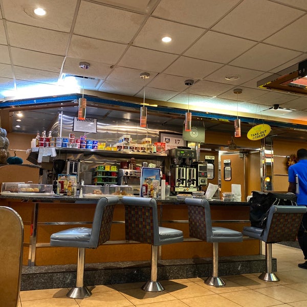 11/29/2019 tarihinde Ingvild M.ziyaretçi tarafından Kellogg&#39;s Diner'de çekilen fotoğraf