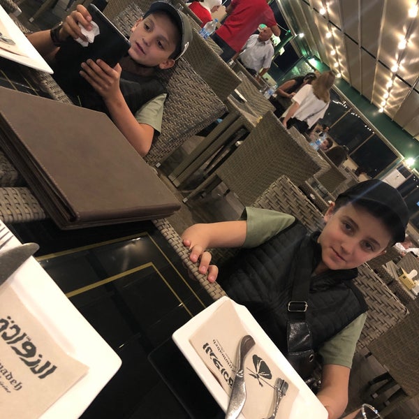 Photo taken at Zuwwadeh Restaurant by нαм∂αи ♎️ on 8/13/2019