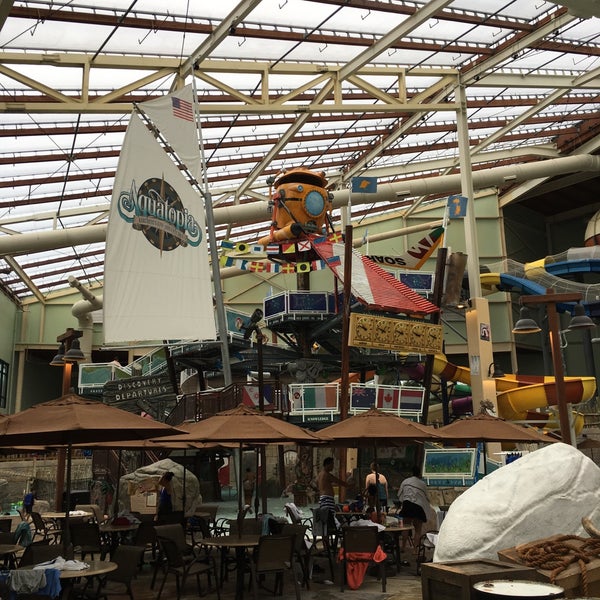 Photo taken at Camelback Lodge &amp; Indoor Waterpark by Bruce B. on 5/5/2017