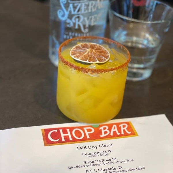 Foto tirada no(a) Chop Bar por Rose P. em 6/24/2022