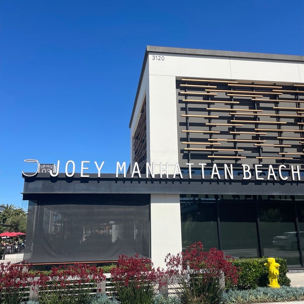 Photo taken at JOEY Manhattan Beach by Rose P. on 7/14/2023