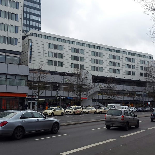 12/12/2017 tarihinde Matze K.ziyaretçi tarafından Hotel Palace Berlin'de çekilen fotoğraf