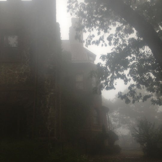 Photo taken at Kip&#39;s Castle by Enza A. on 9/28/2012
