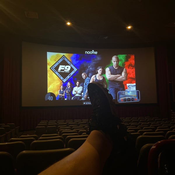 Regal Davis Holiday Downtown Davis Davis, CA