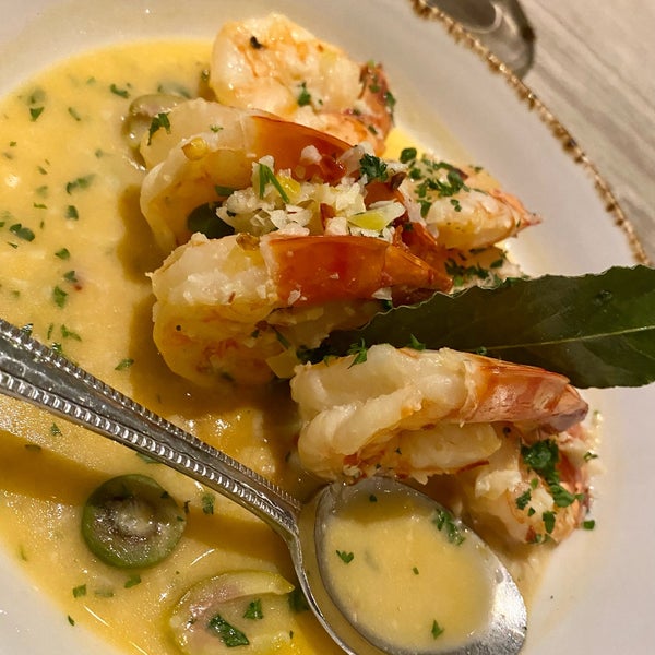 Cleo Mediterranean Restaurant in Cable Beach