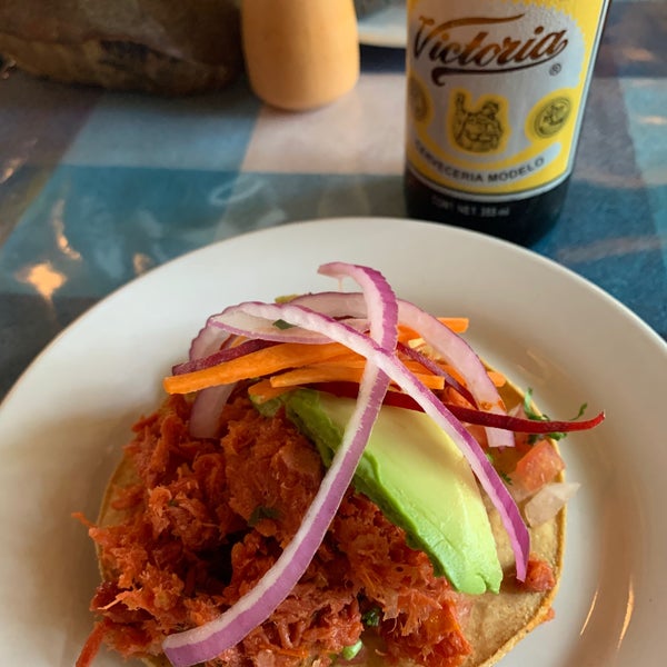 Todo está muy rico... más tostadas de atún, las quesadillas de pescado, la coctelería y en general todo muy rico