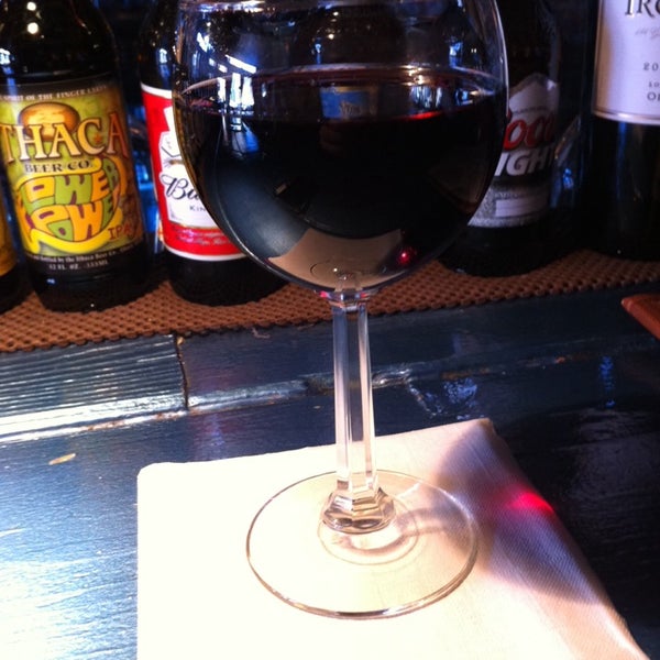 3/9/2014にEric V.がChill Wine Barで撮った写真