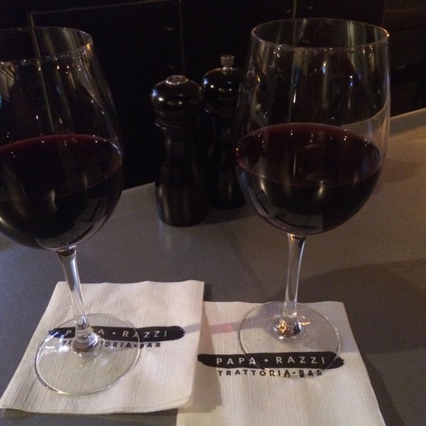 Photos at Papa Razzi - 13 tips