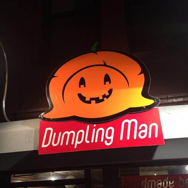 Photo taken at Dumpling Man by Harry R. on 10/15/2016