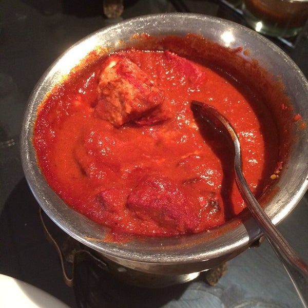 8/9/2014에 Elaine H.님이 Moti Mahal Indian Cuisine에서 찍은 사진