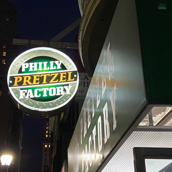 Philly Pretzel Factory Snack Place in Center City West