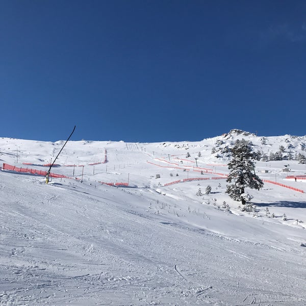 Foto tirada no(a) Kaya Palazzo Ski &amp; Mountain Resort por Aysel D. em 1/19/2021