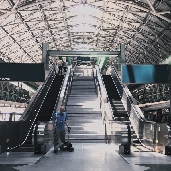 Tuas Link Mrt Station Ew33 Train Station In Tuas