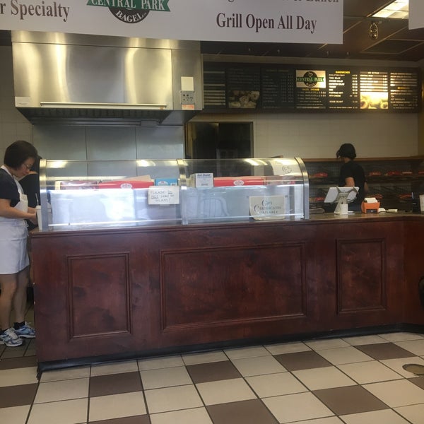 Central Park Bagel Bagel Shop in Haddon Township
