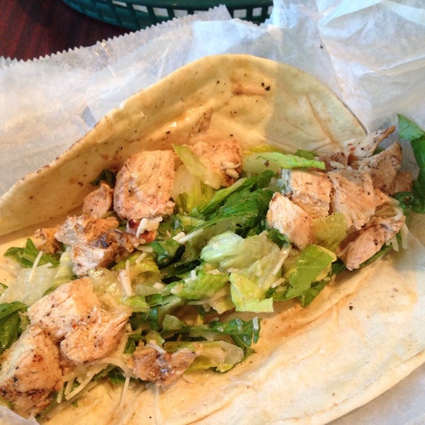 Parsley Mediterranean Grille Grand Rapids'de Akdeniz Restoranı'da