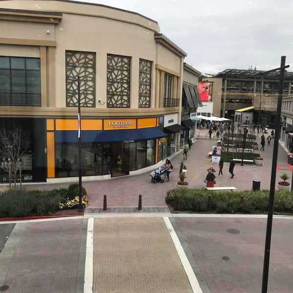 Walnut Creek Shopping Center