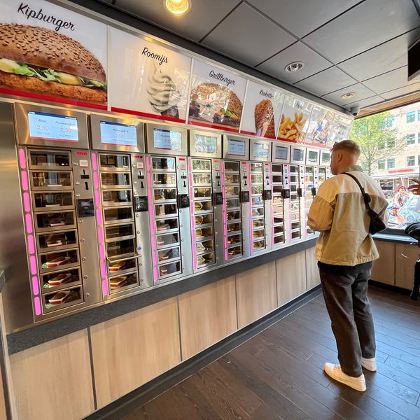 Photo taken at FEBO by Tomislaw Z. on 7/29/2022