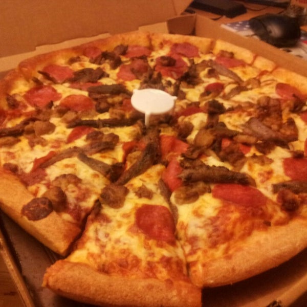 Round Table Pizza 4551 Jamboree Rd, Ste B