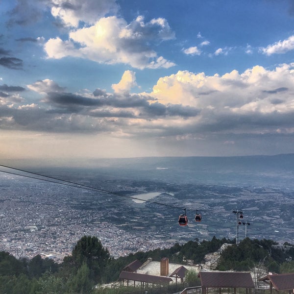 Das Foto wurde bei Denizli Teleferik von Nasri am 9/9/2018 aufgenommen