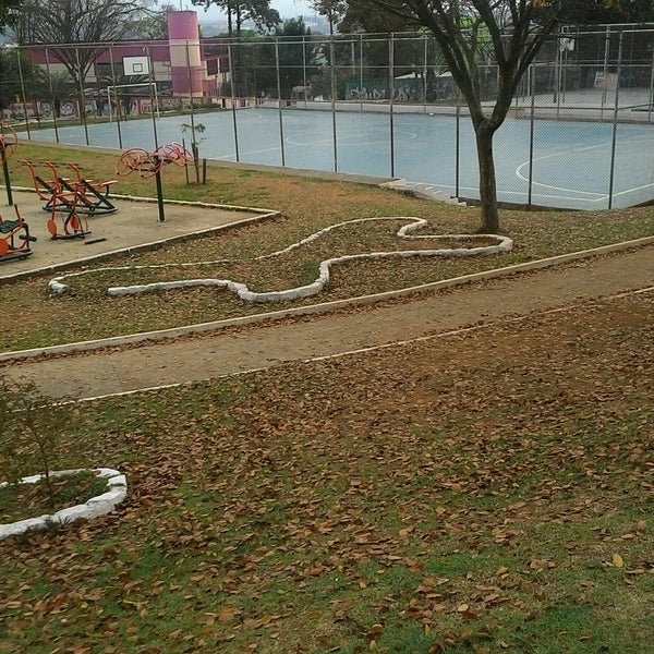 Praca Jaguamitanga - Field in São Paulo