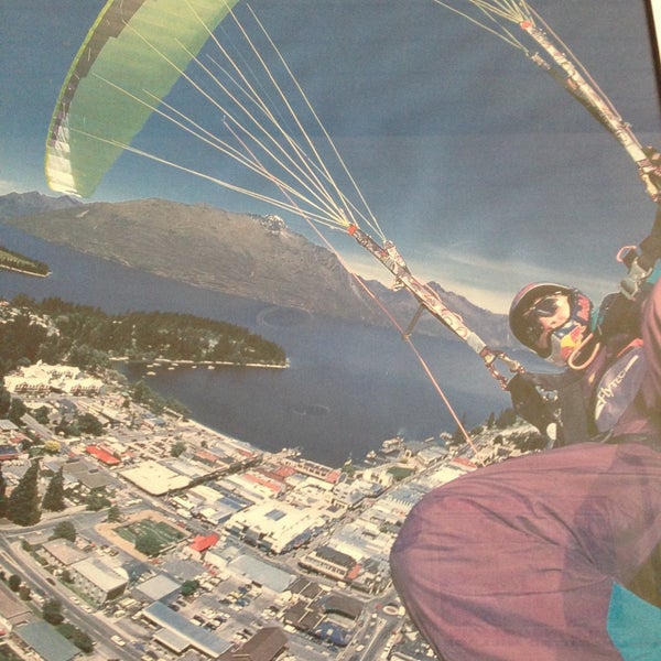 5/4/2013 tarihinde Marina🍭 U.ziyaretçi tarafından Sky Sports Paragliding'de çekilen fotoğraf