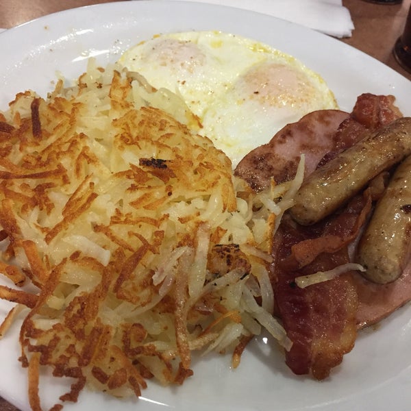Denny's - 8 tips from 453 visitors