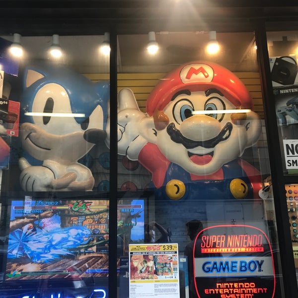 Photo taken at Video Games New York by Mitchell L. on 5/27/2017