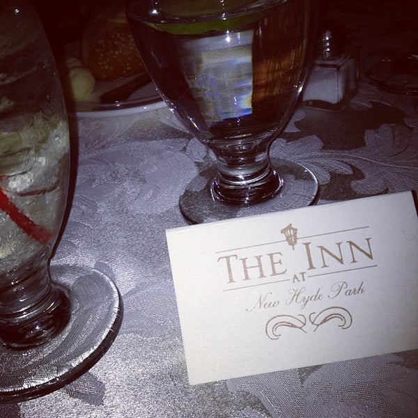 Photo taken at The Inn at New Hyde Park by Lainie K. on 1/6/2013