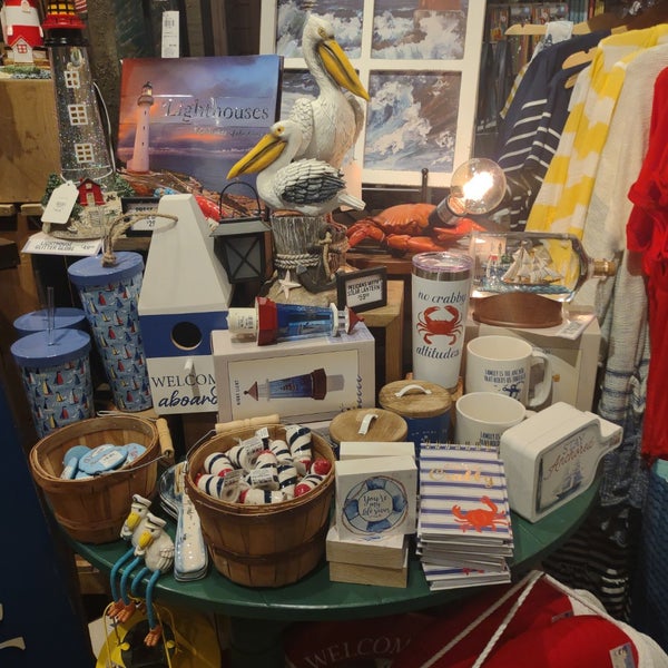 Cracker Barrel Old Country Store American Restaurant in Pensacola